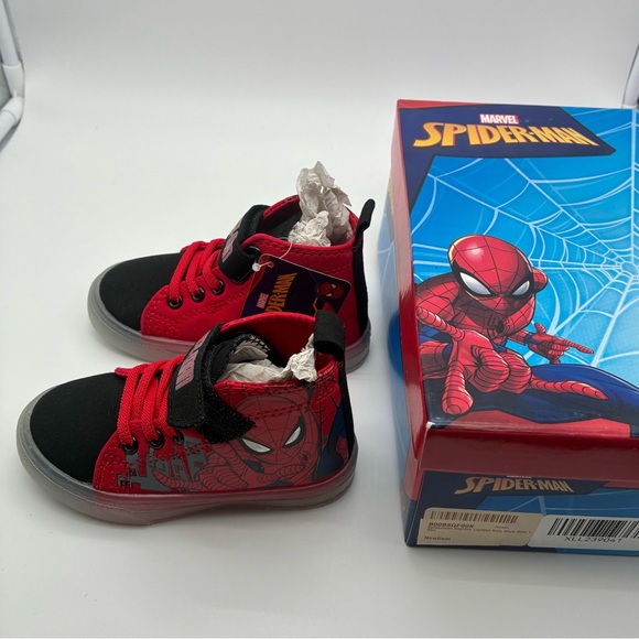 NWB Spiderman Kids High-Top Sneakers - Red and Black - Picture 2 of 7
